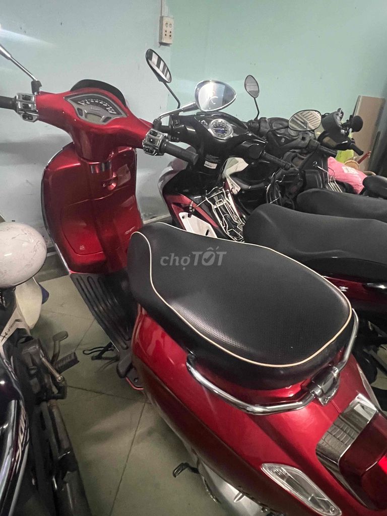 Piaggio Vespa 2021 - ảnh 1