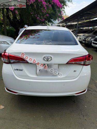 Toyota Vios E CVT 2022 - ảnh 2