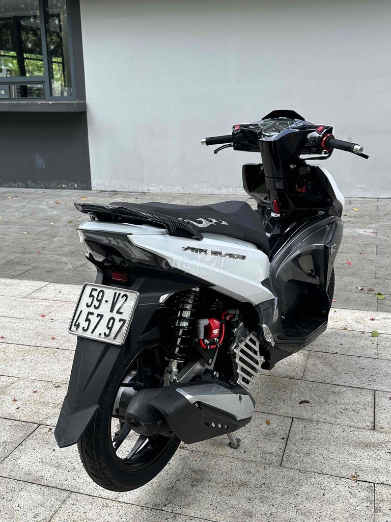 Honda Air Blade 2016 - ảnh 3