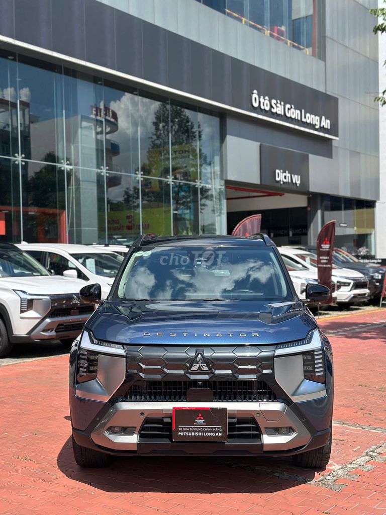 Mitsubishi Destinator 2025 - ảnh 1