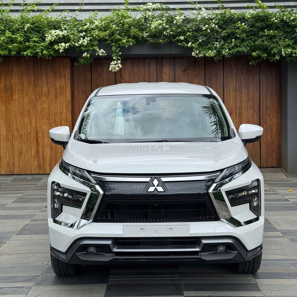 Mitsubishi - ảnh 2