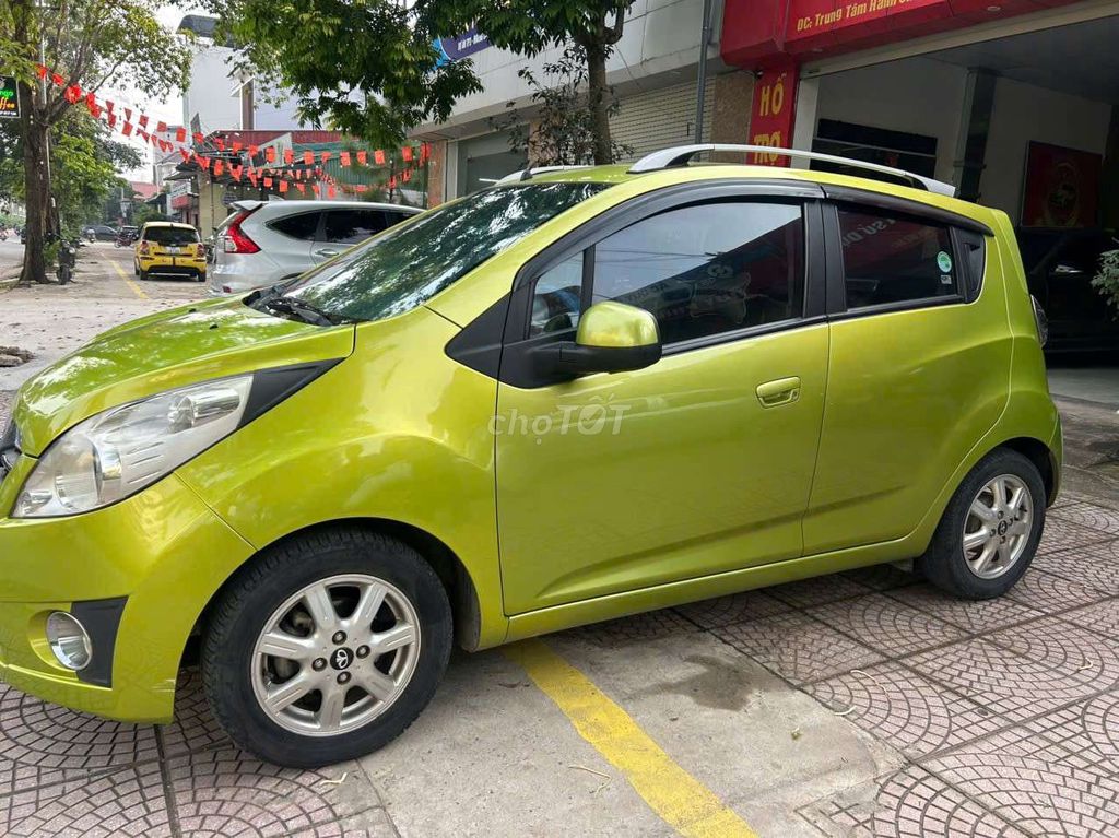 Chevrolet Spark 2024 - ảnh 2
