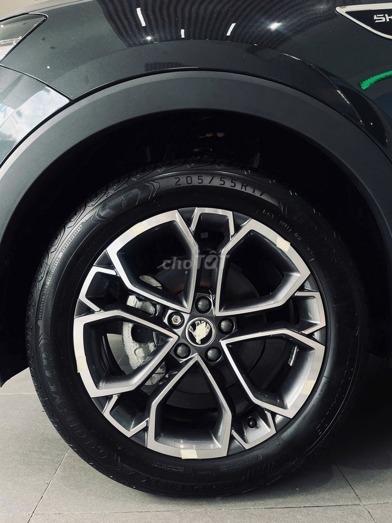 Skoda Kushaq - ảnh 4
