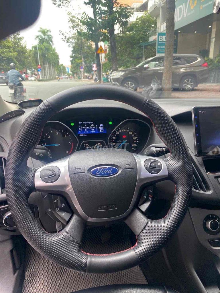Ford Focus 2013 - ảnh 5
