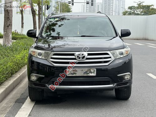 Toyota 2011 - ảnh 1