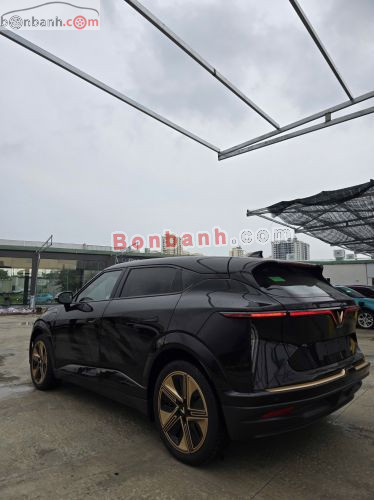 VinFast VF7 Plus AWD 2024 - ảnh 4