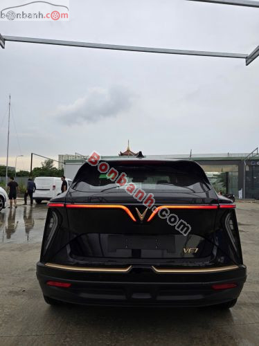 VinFast VF7 Plus AWD 2024 - ảnh 5