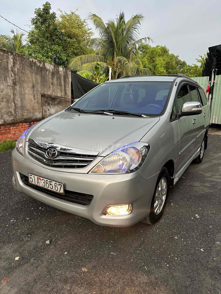 Toyota Innova 2009 - ảnh 1