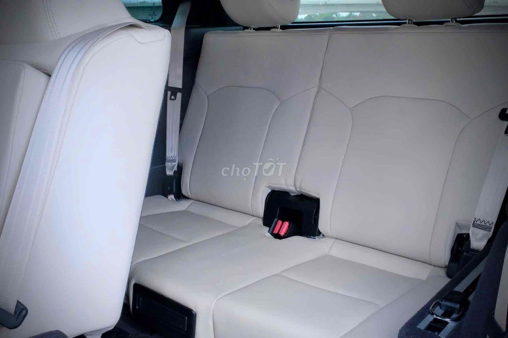 VinFast VF9 2025 - ảnh 5
