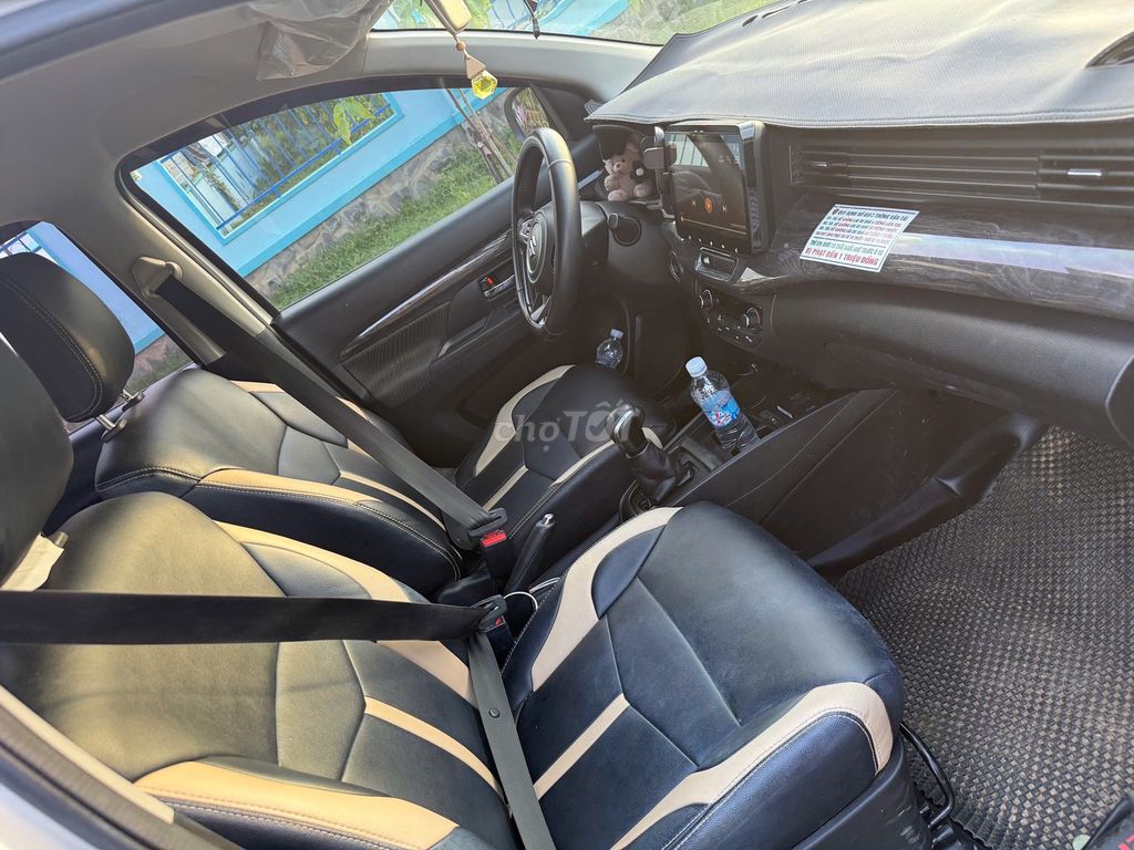 Suzuki Ertiga 2022 - ảnh 5