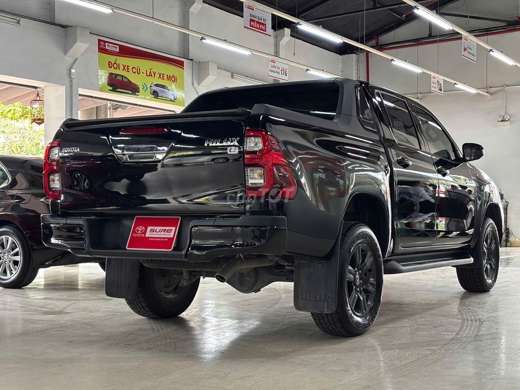 Toyota Hilux 2024 - ảnh 5