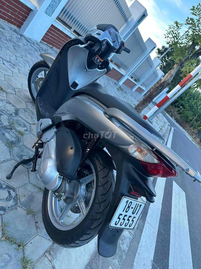 Honda SH 2010 - ảnh 4