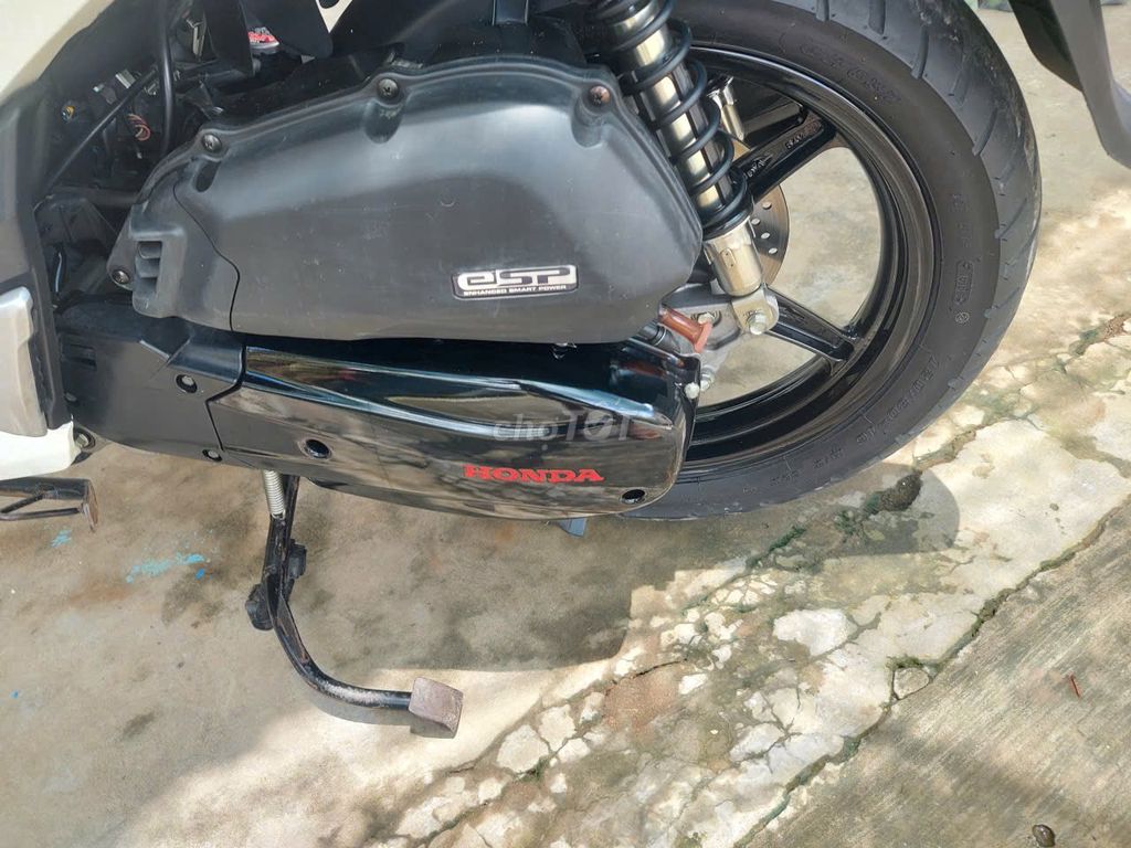 Honda SH 2014 - ảnh 3