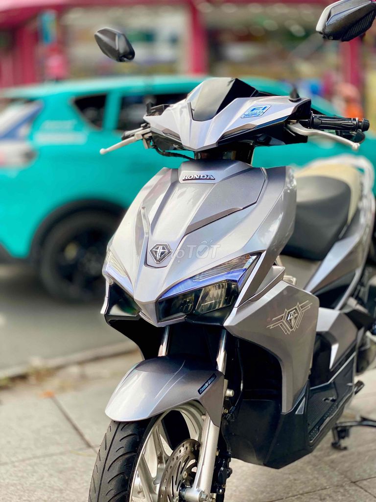 Honda Air Blade 2018 - ảnh 2