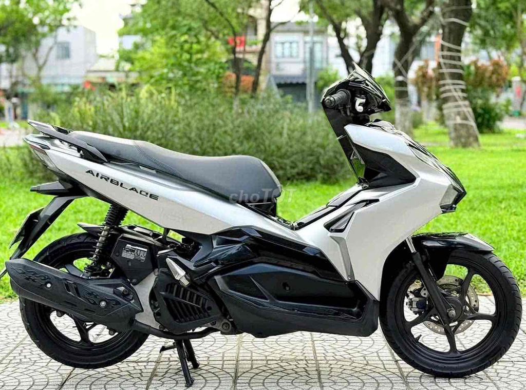 Honda Air Blade 2021 - ảnh 1