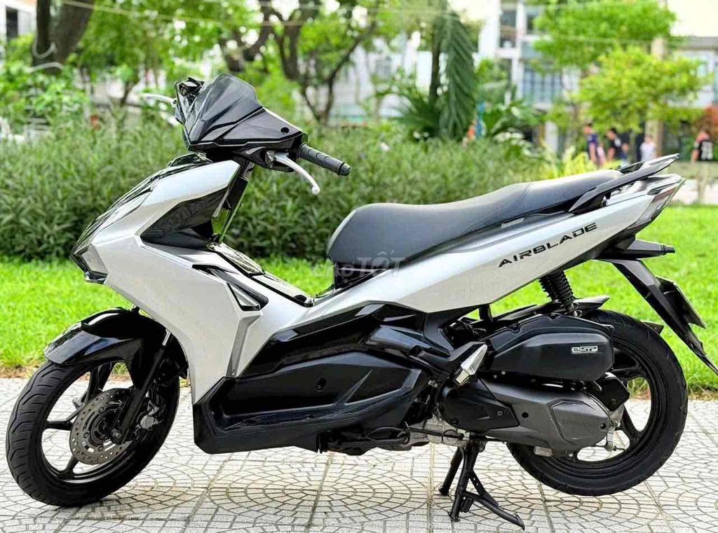 Honda Air Blade 2021 - ảnh 2