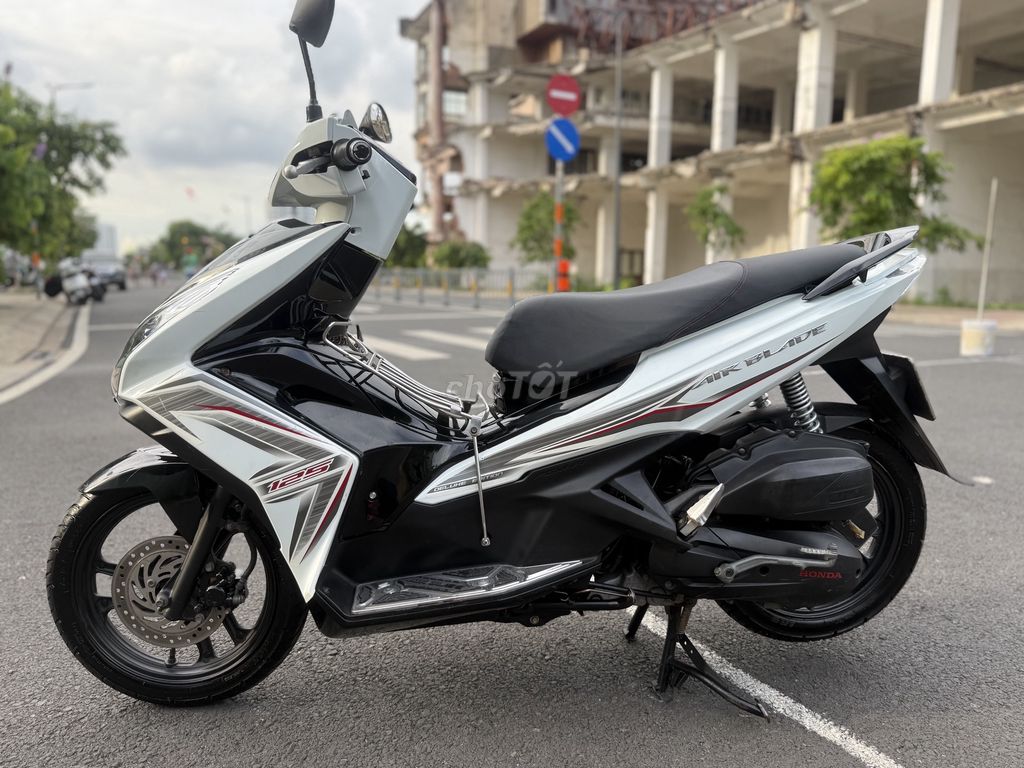 Honda Air Blade 2014 - ảnh 4