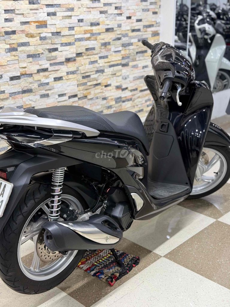 Honda SH 2025 - ảnh 4