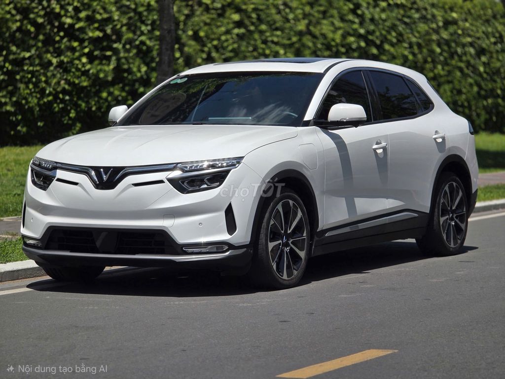 VinFast VF8 Plus AWD - ảnh 5