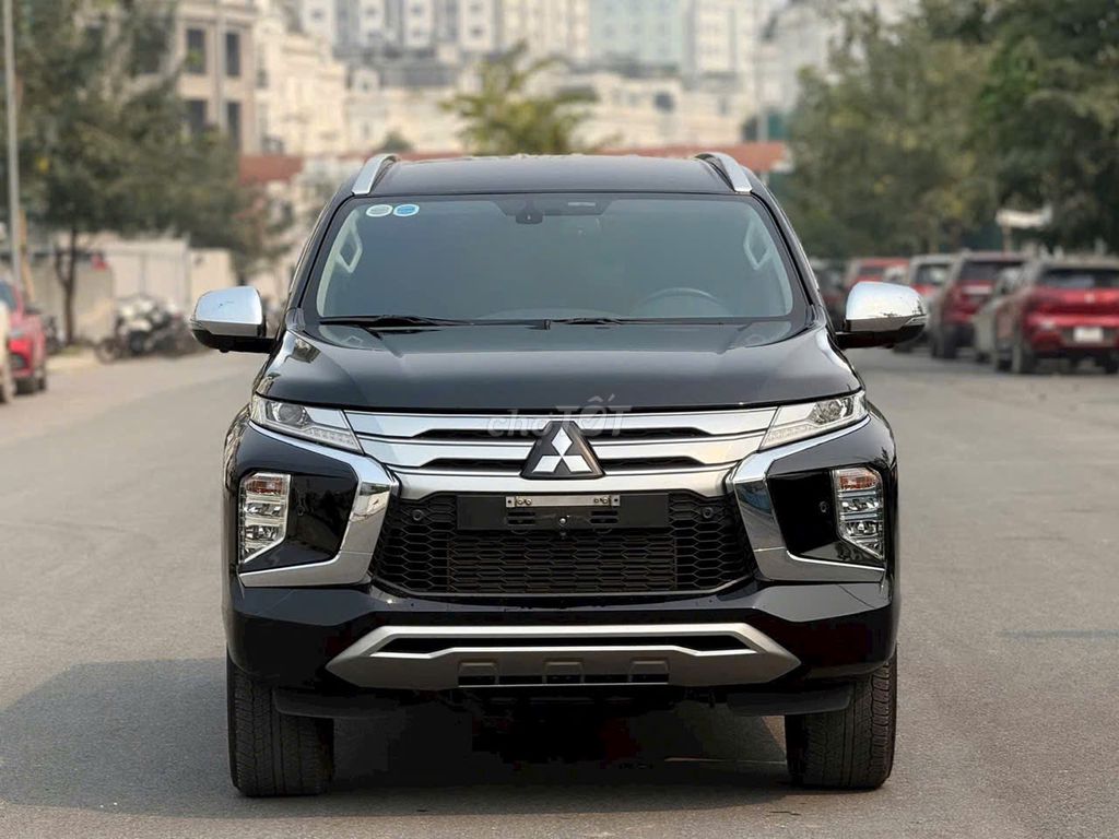 Mitsubishi Pajero Sport 2022 - ảnh 1