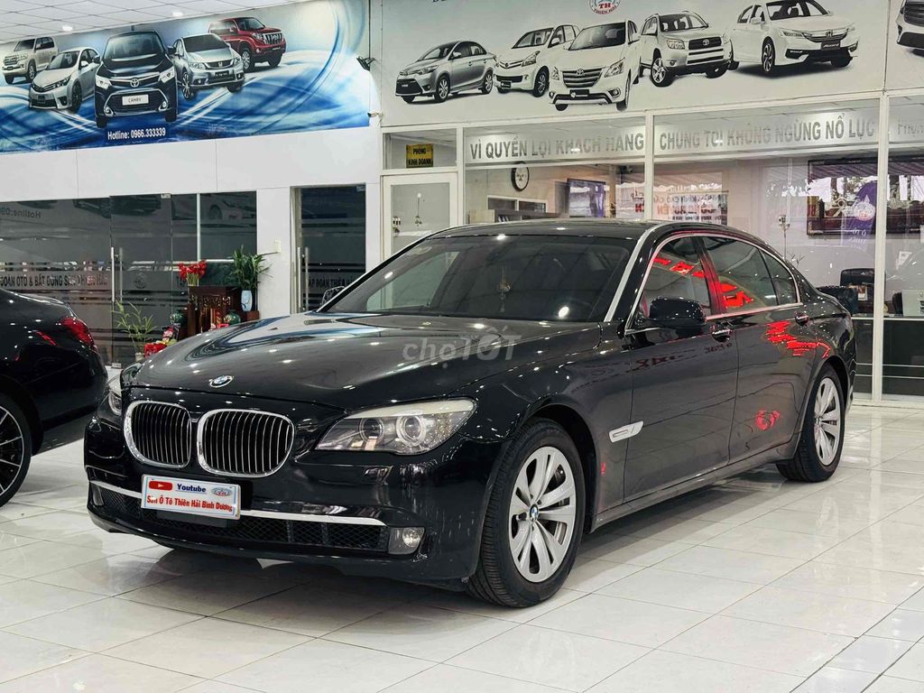 BMW 2011 - ảnh 3