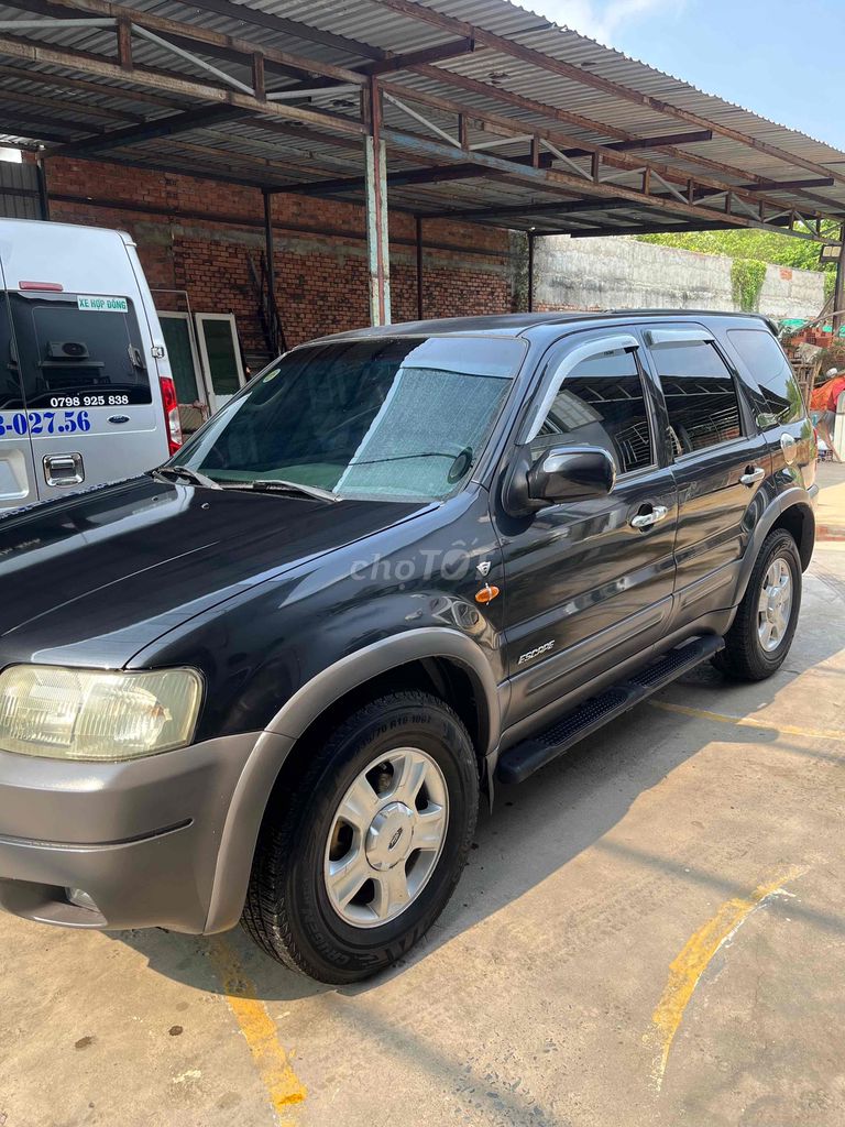 Ford Escape 2002 - ảnh 2