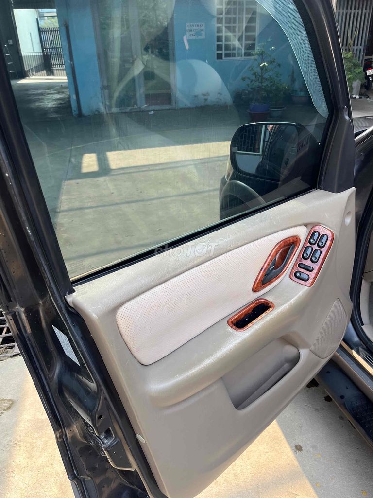 Ford Escape 2002 - ảnh 5