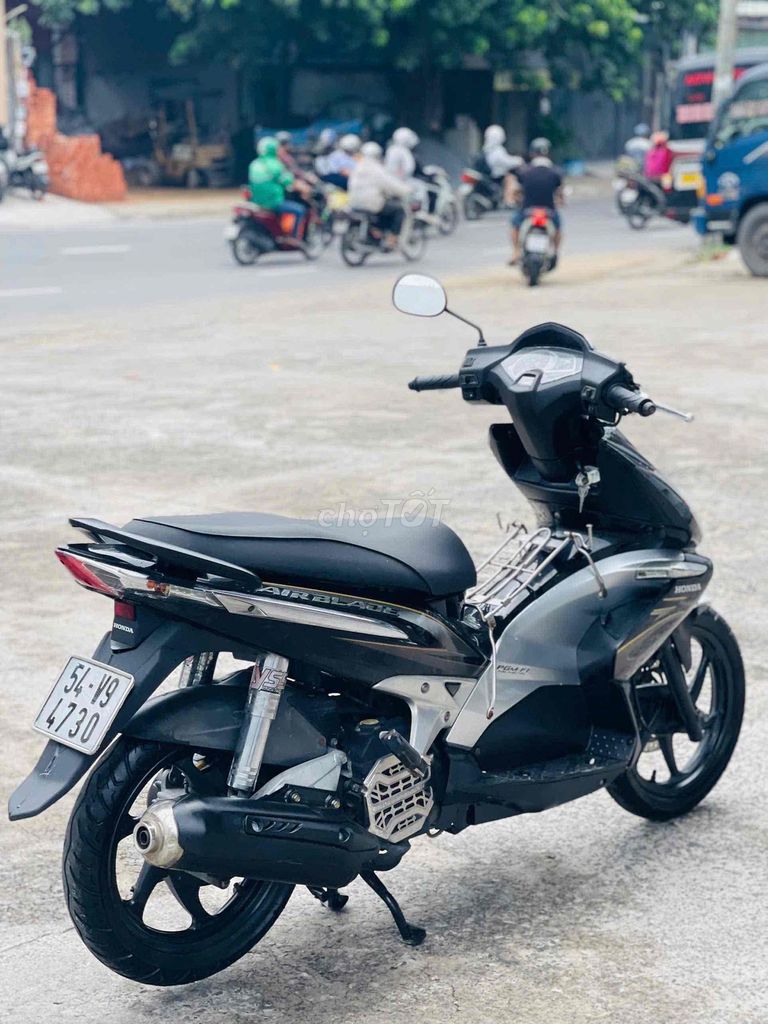 Honda Air Blade 2010 - ảnh 3