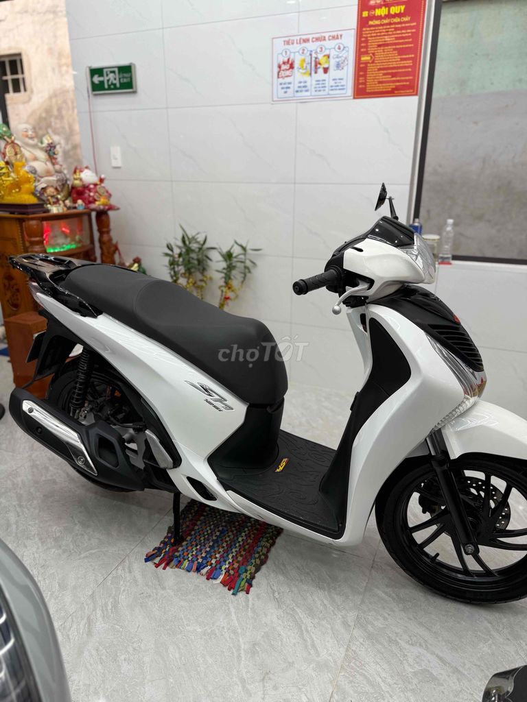 Honda SH 2016 - ảnh 3