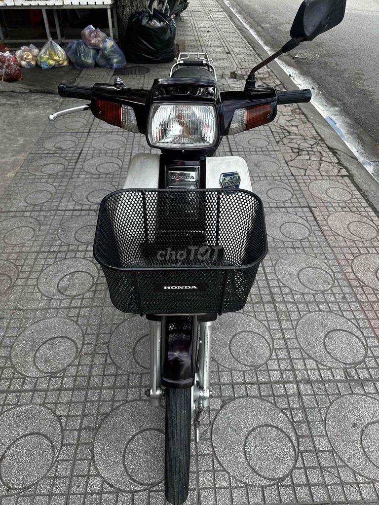 Honda Dream 1997 - ảnh 1