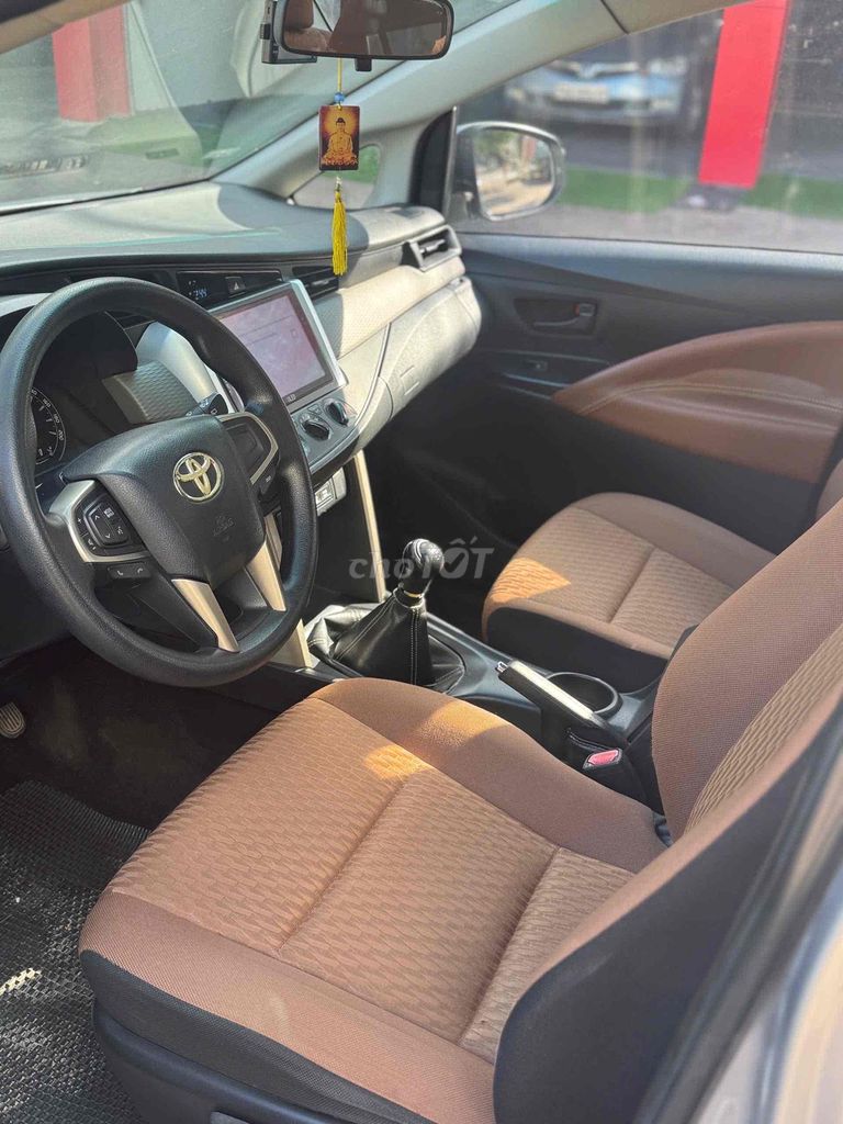 Toyota Innova 2017 - ảnh 4