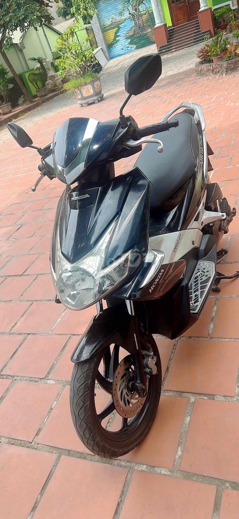 Honda Air Blade 2010 - ảnh 4