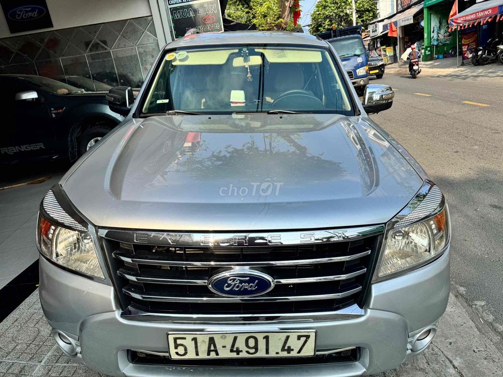 Ford Everest 2013 - ảnh 1