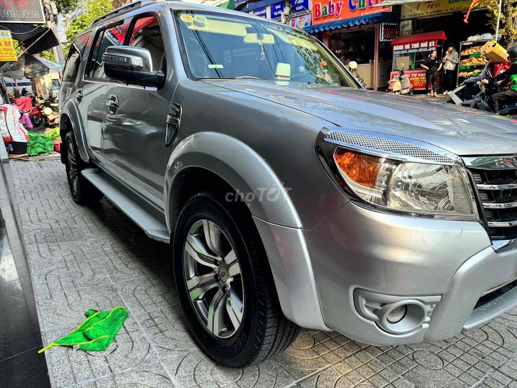 Ford Everest 2013 - ảnh 2