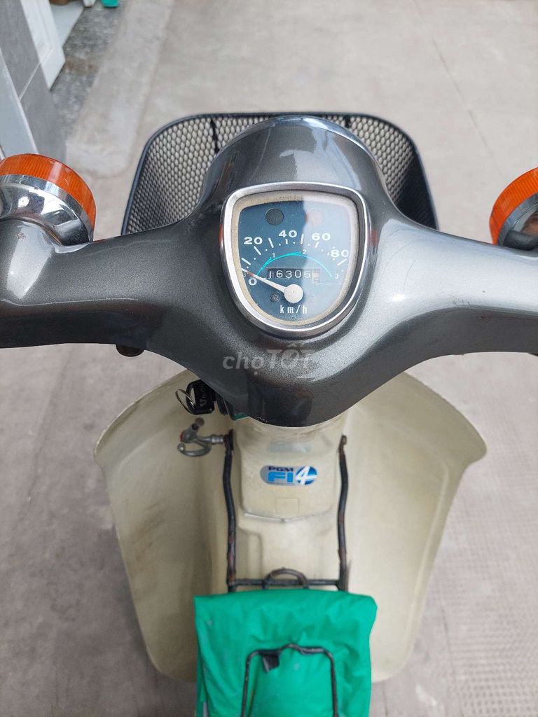 Honda Super 1981 - ảnh 2
