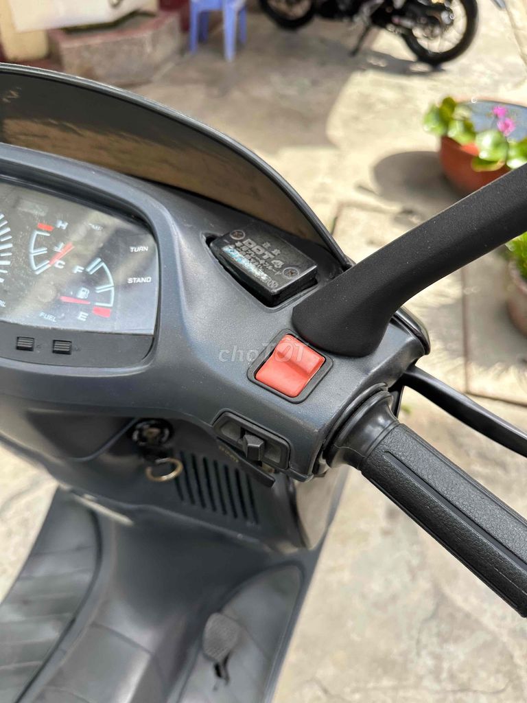 Honda Freeway 2000 - ảnh 3