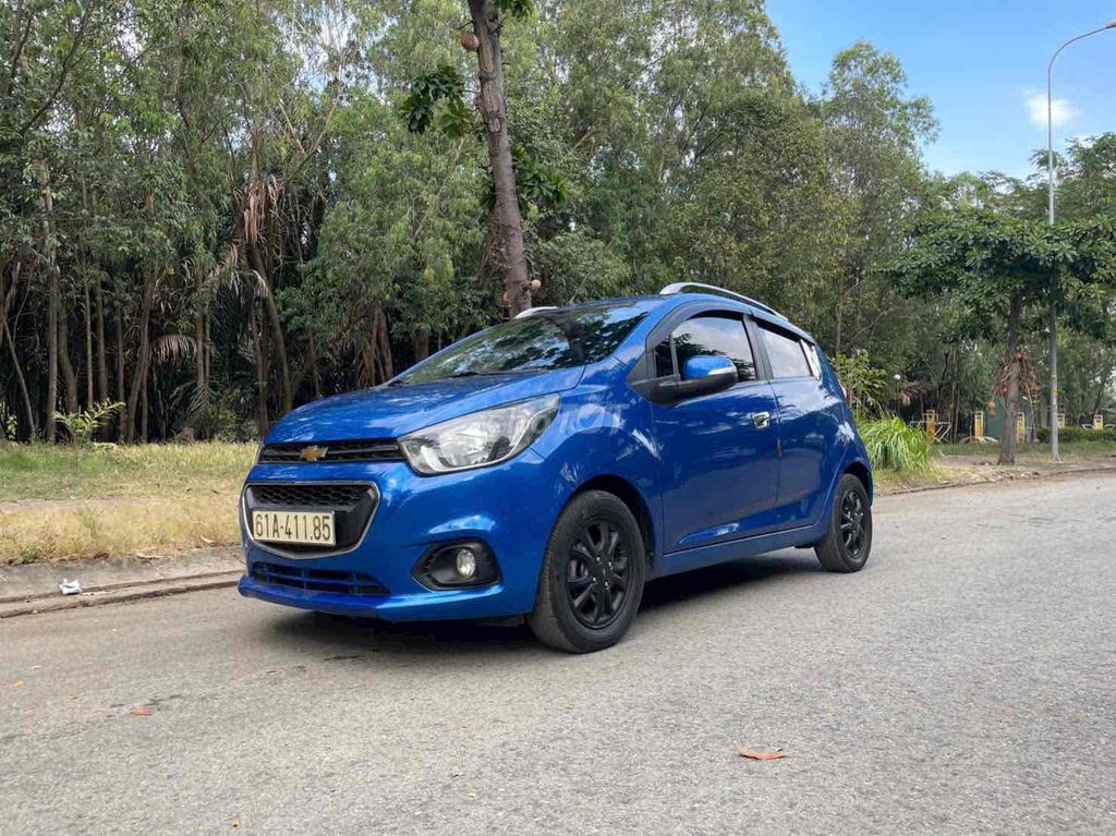 Chevrolet Spark 2017 - ảnh 3