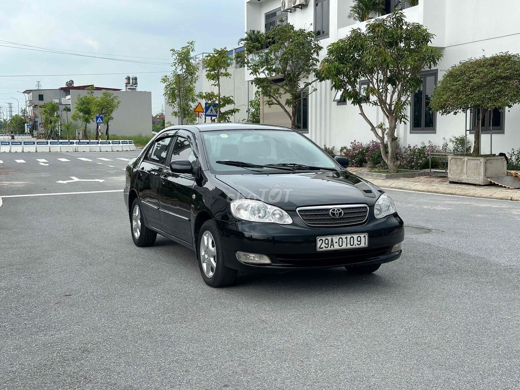 Toyota Corolla Altis 2005 - ảnh 3