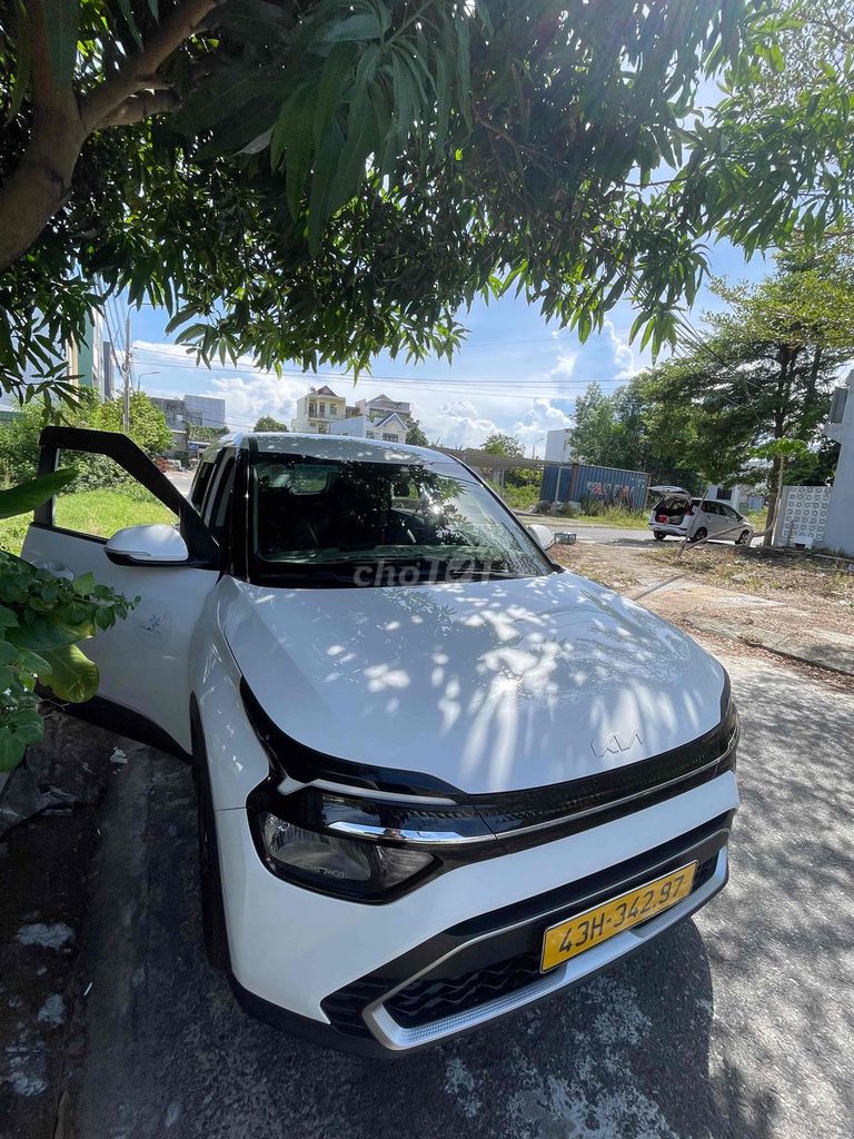 Kia Carens 2022 - ảnh 1