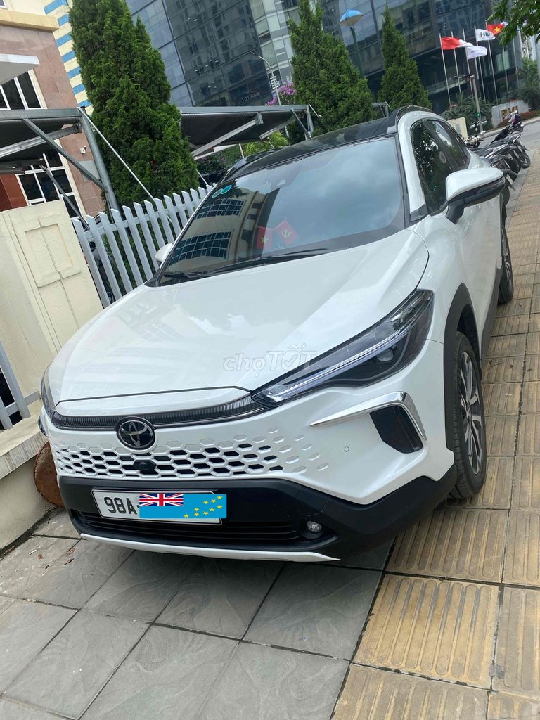 Toyota Corolla Cross 1.8V 2025 - ảnh 1