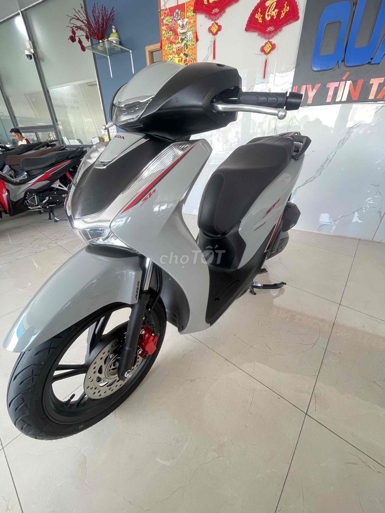 Honda SH 2025 - ảnh 4