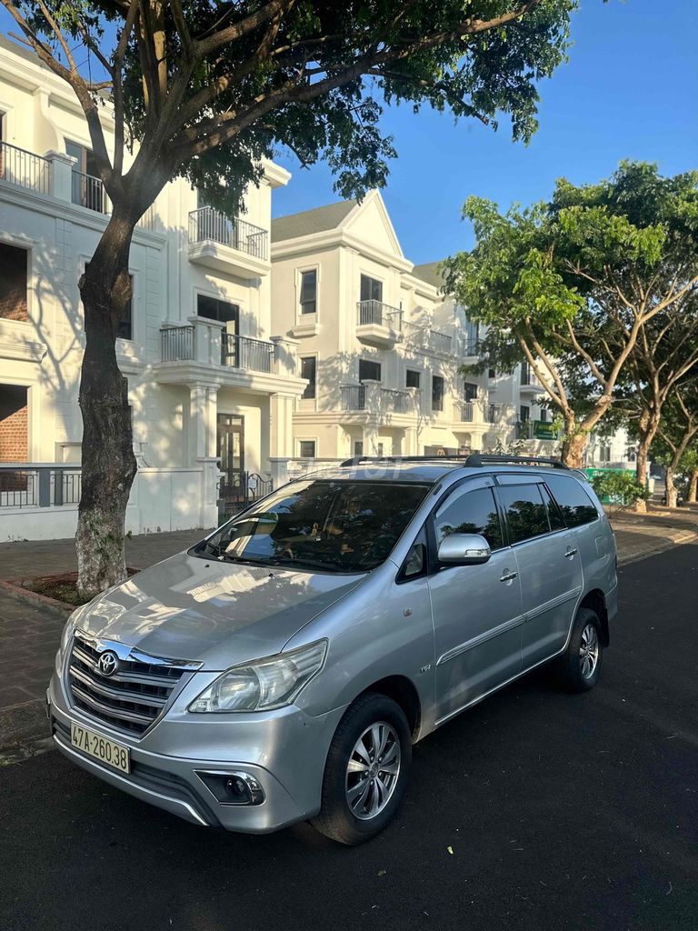 Toyota Innova 2014 - ảnh 3