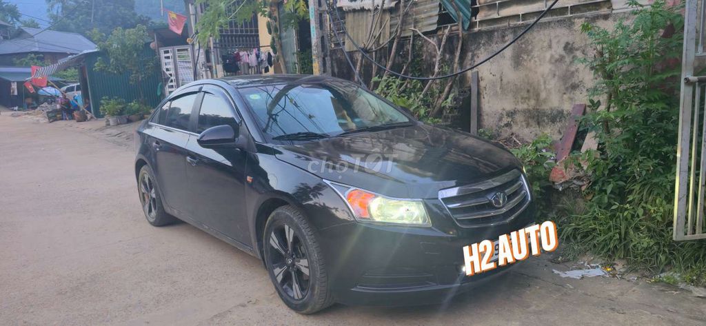 Chevrolet Lacetti 2010 - ảnh 1