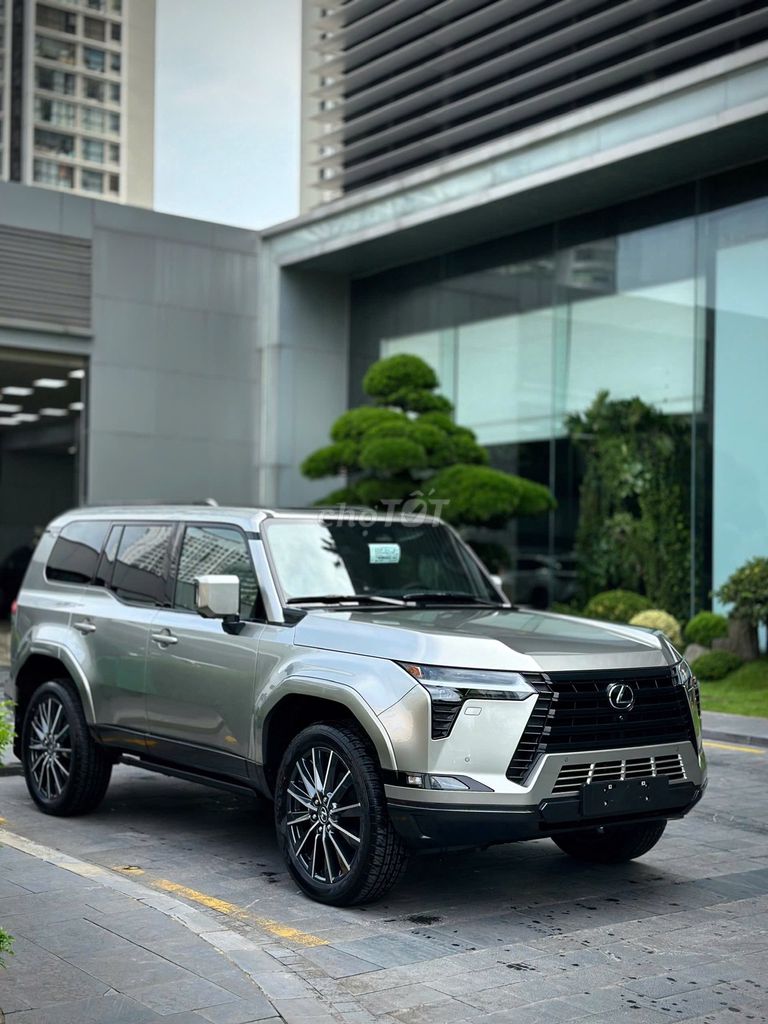 Lexus GX - ảnh 1