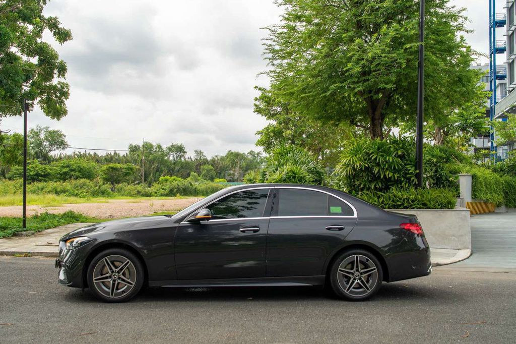 Mercedes-Benz 2023 - ảnh 4