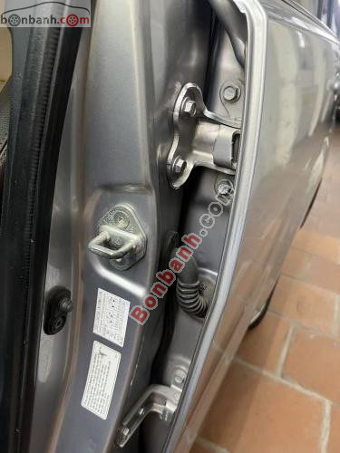 Toyota Innova 2.0E 2016 - ảnh 5