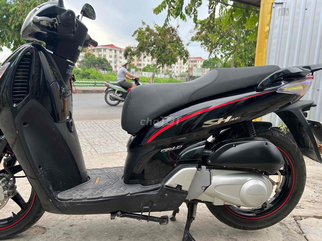 Honda SH 2005 - ảnh 5