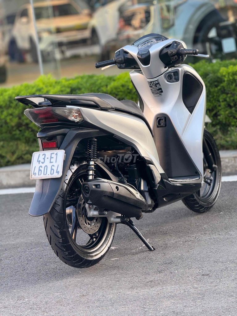 Honda SH 2018 - ảnh 3