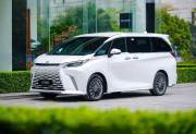 Lexus LM 500h 2026 - ảnh 1