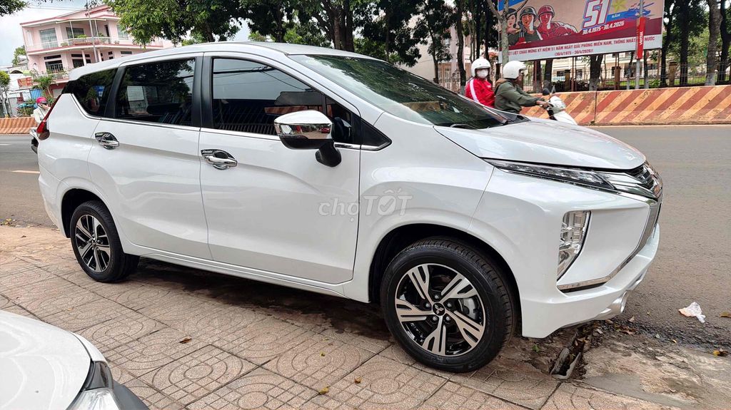 Mitsubishi Xpander 2020 - ảnh 1